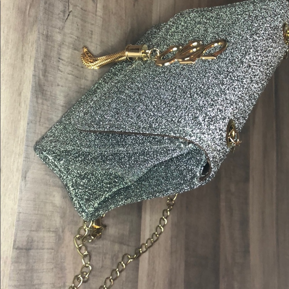 Purses - Picture 3 of 3